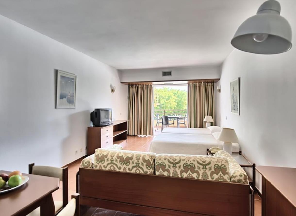 Hotel Dom Pedro Portobelo Quarteira Εξωτερικό φωτογραφία