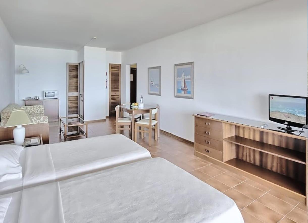 Hotel Dom Pedro Portobelo Quarteira Εξωτερικό φωτογραφία