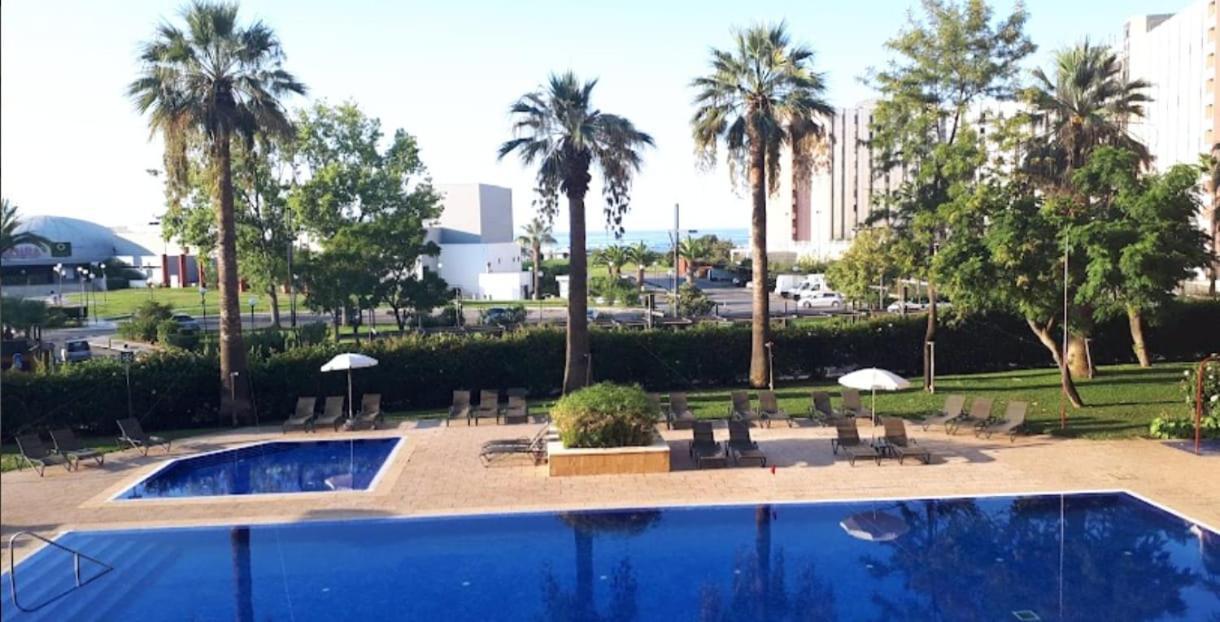 Hotel Dom Pedro Portobelo Quarteira Εξωτερικό φωτογραφία